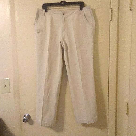 COLUMBIA Sportswear Cotton Khaki Trousers Pants, Size 14 - Picture 11 of 16